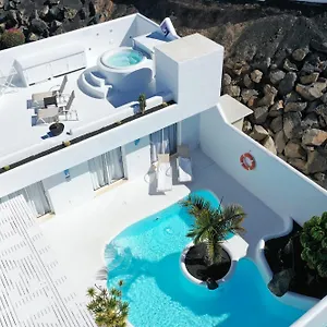 Willa Veaco Bahiazul With Private Pool, Corralejo